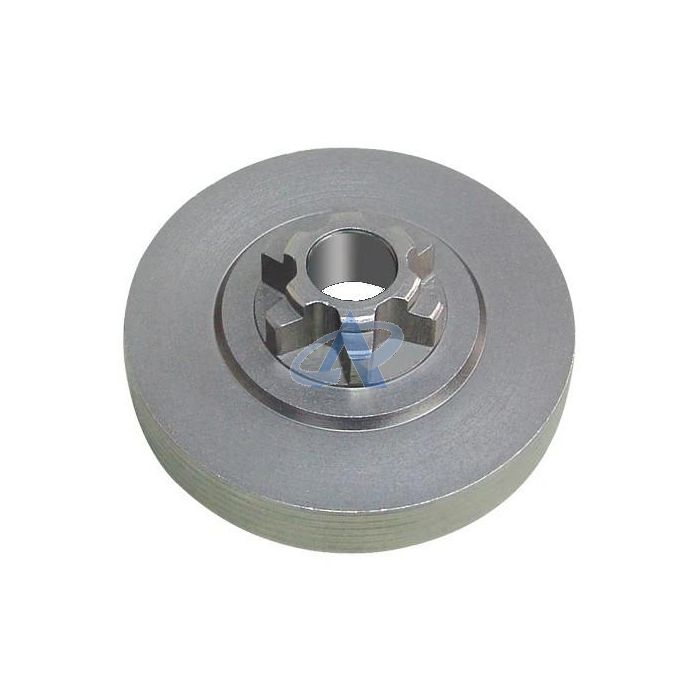 Cloche d'embrayage pour ZENOAH-KOMATSU G3400, G3800 Tronçonneuses [#286051111]